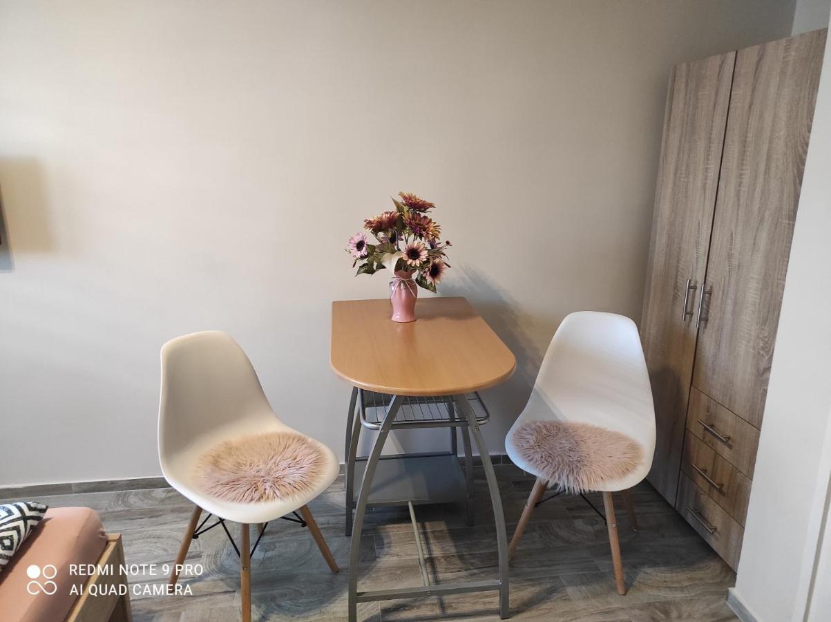 Desi Apartman Kaposvár Eksteriør bilde